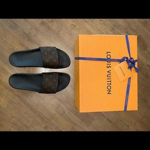 Louis Vuitton Men’s Slides size 14